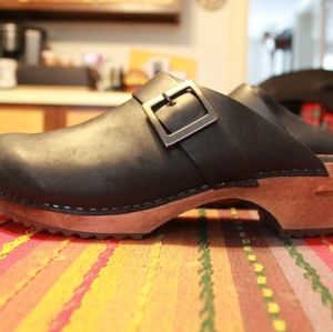 Sanita Leather Clogs